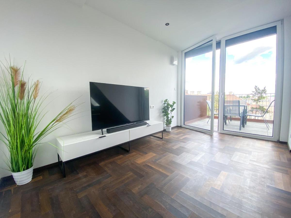 Darebell - Designerapartments Kirchfeldgasse Вена Экстерьер фото